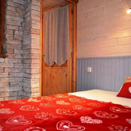 Cosy 6 Personnes Avec Grande Terrasse Et Parking, Pres Des Activites - Fr-1-241-181 * Le Grand-Bornand